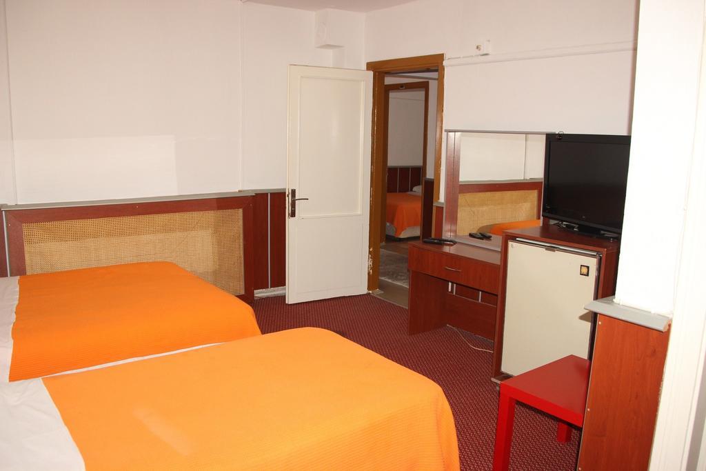 Hotel Ulke Γιάλοβα Δωμάτιο φωτογραφία