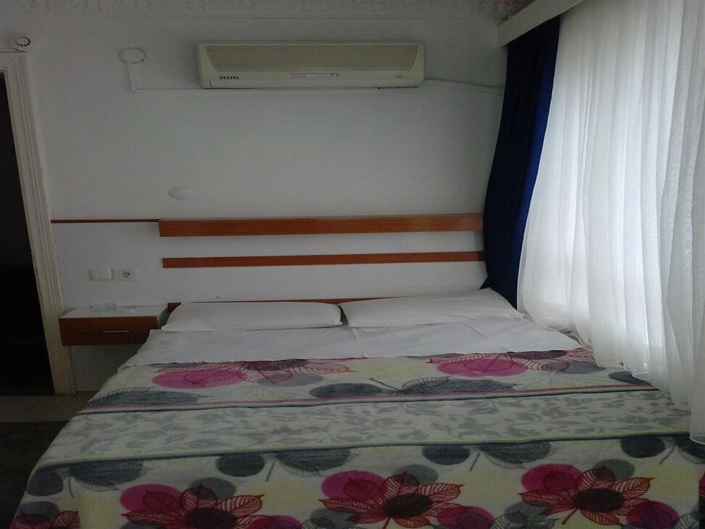 Hotel Ulke Γιάλοβα Εξωτερικό φωτογραφία