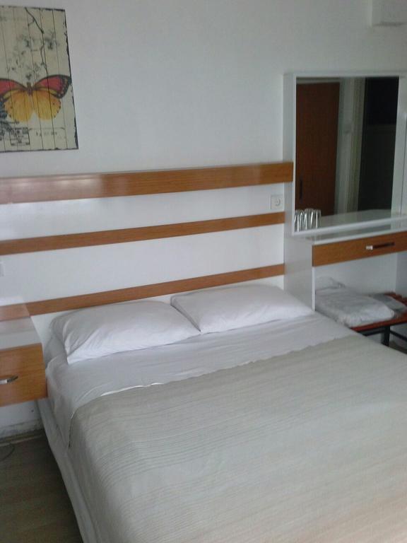 Hotel Ulke Γιάλοβα Εξωτερικό φωτογραφία